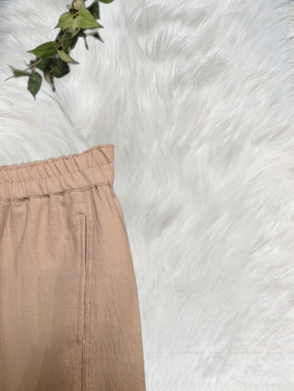 Max Studio Cream Wide-Leg Elastic Waist Pants - Picture 9 of 9